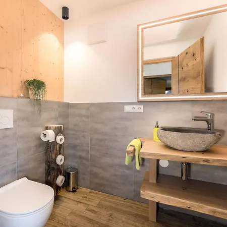 Forchnerhof Nature & Mountain View Apartment