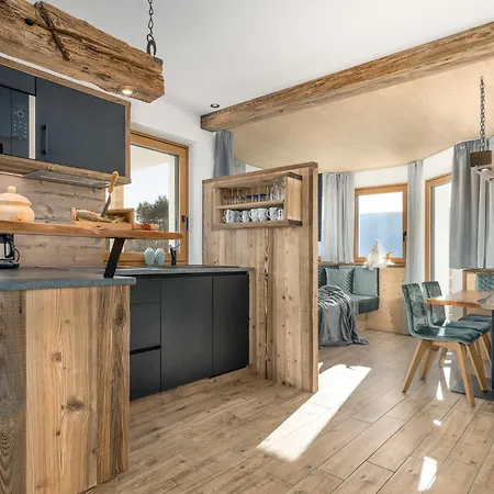 Forchnerhof Nature & Mountain View Apartment Terento