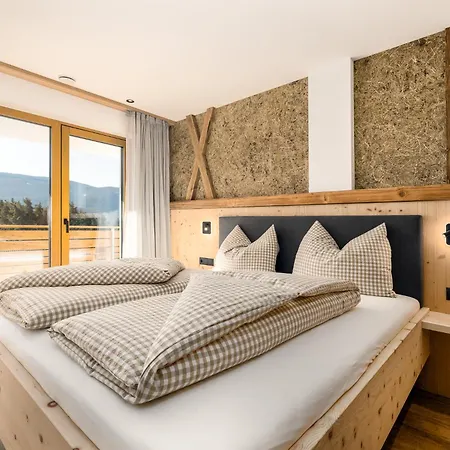 Forchnerhof Nature & Mountain View Apartment Terento